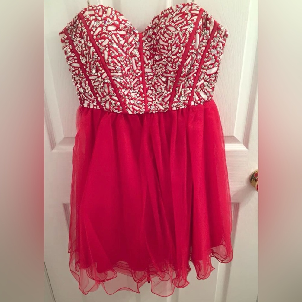 Short red grad / formal dress